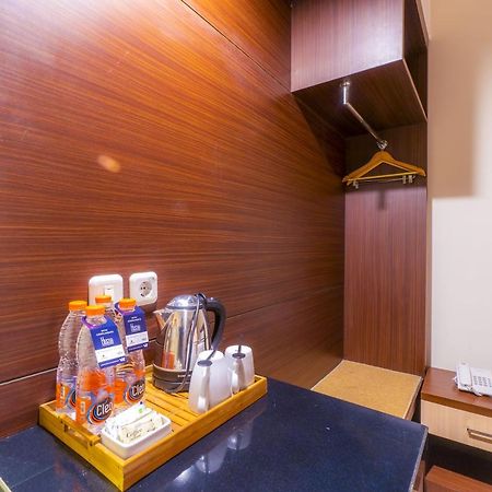 D'Salvatore Boutique Hotel Yogyakarta Maguwo Dış mekan fotoğraf