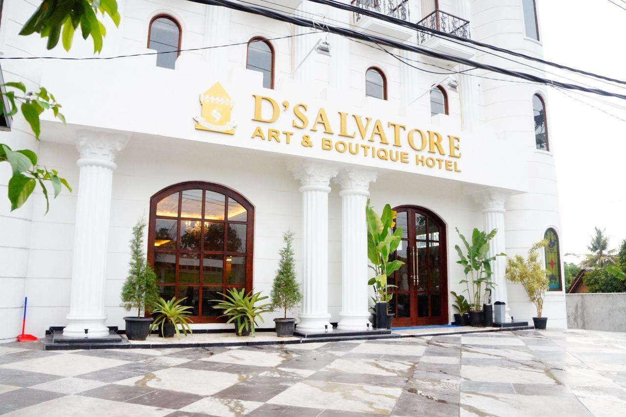 D'Salvatore Boutique Hotel Yogyakarta Maguwo Dış mekan fotoğraf